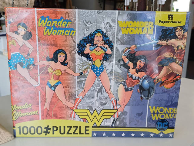 DC Superhero Wonder Woman 1000 piece Jigsaw
