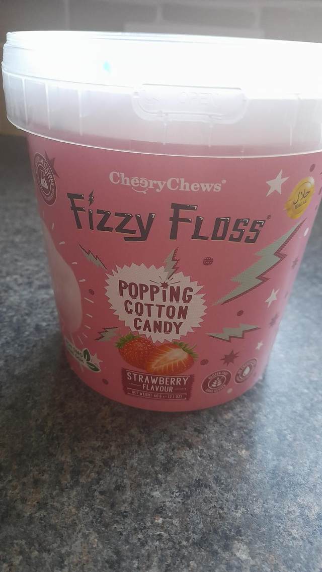 Fizzy Candy Floss with popping candy