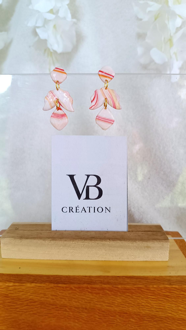 Pendentes marbrées blanches rouges et oranges 