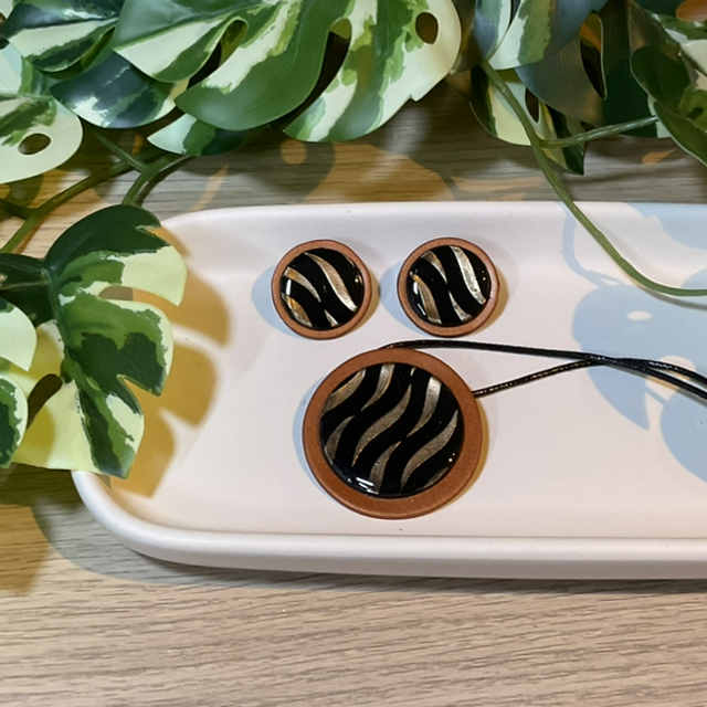 Zimt: Set Ohrstecker mit Halskette #0595