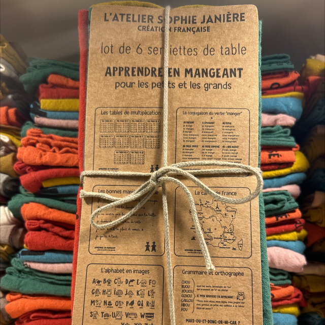Serviettes de table : apprendre en mangeant 