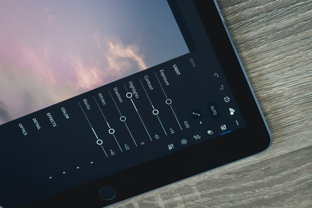 Corso post-produzione e creazione filtri. individuale online (Lightroom mobile)