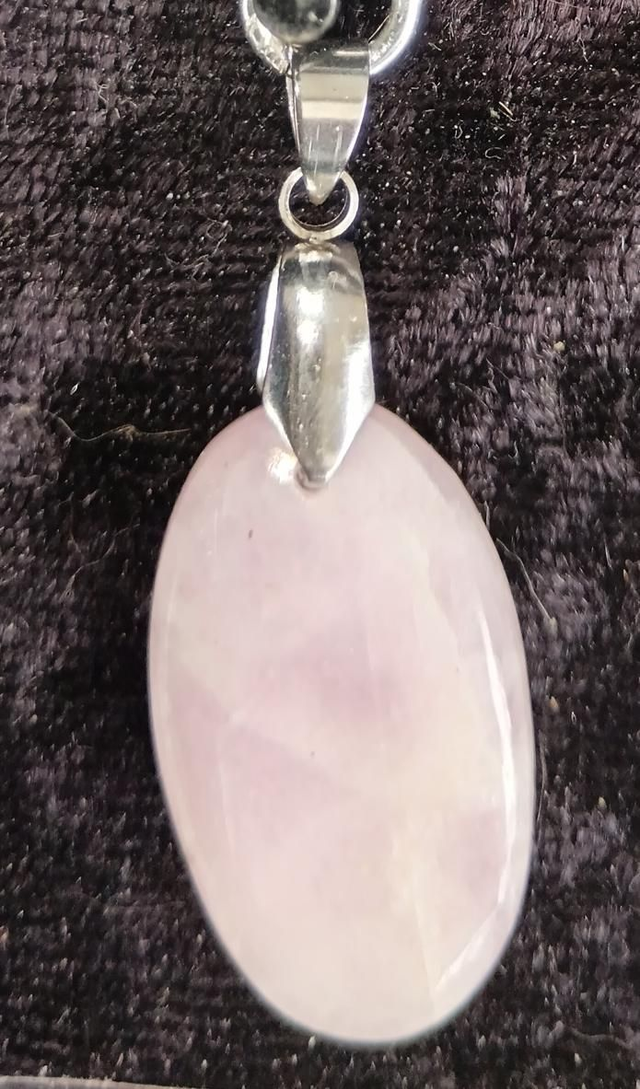 kunzite (pendentif) 