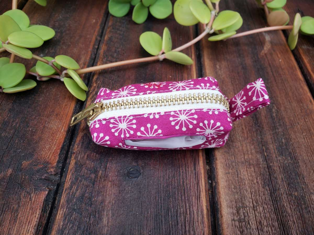 Pochette pour sacs à crottes