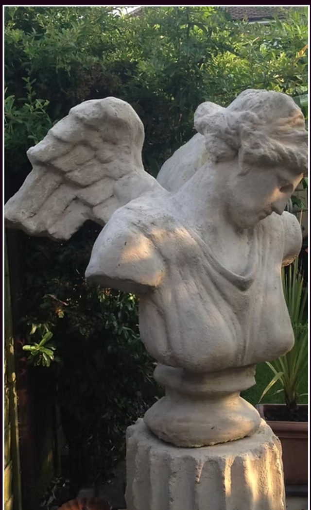 Winged bust of Aphrodite 