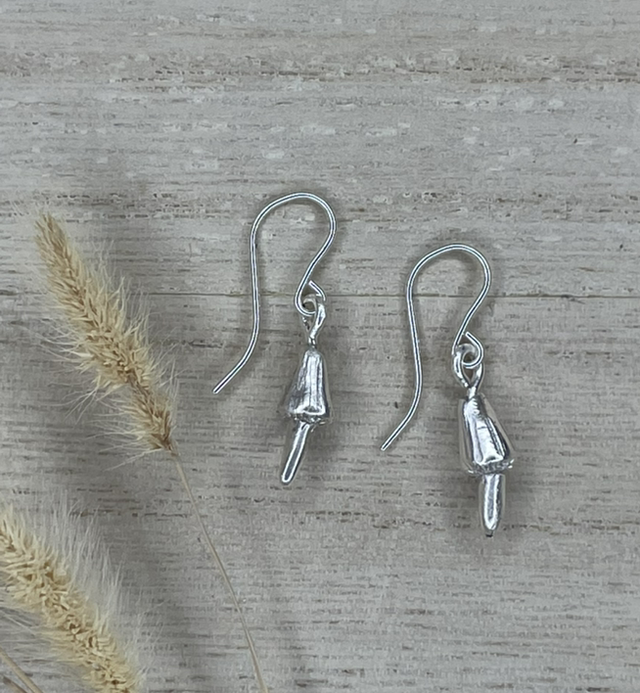 Toadstool tiny drop earrings - silver