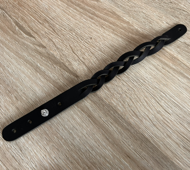 Bracelet en cuir tressé