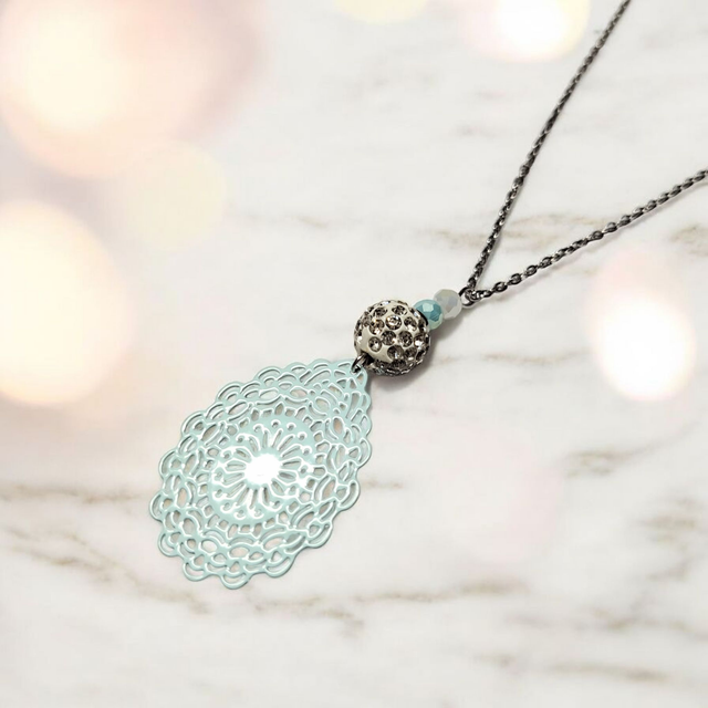 Collier acier inoxydable et cristal bleu