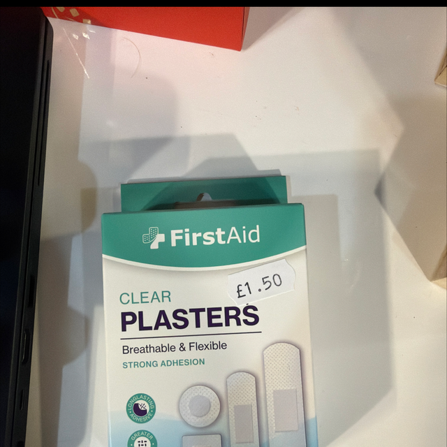 Clear plasters 