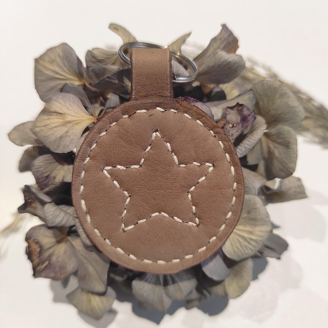 Porte clés Étoile en cuir 