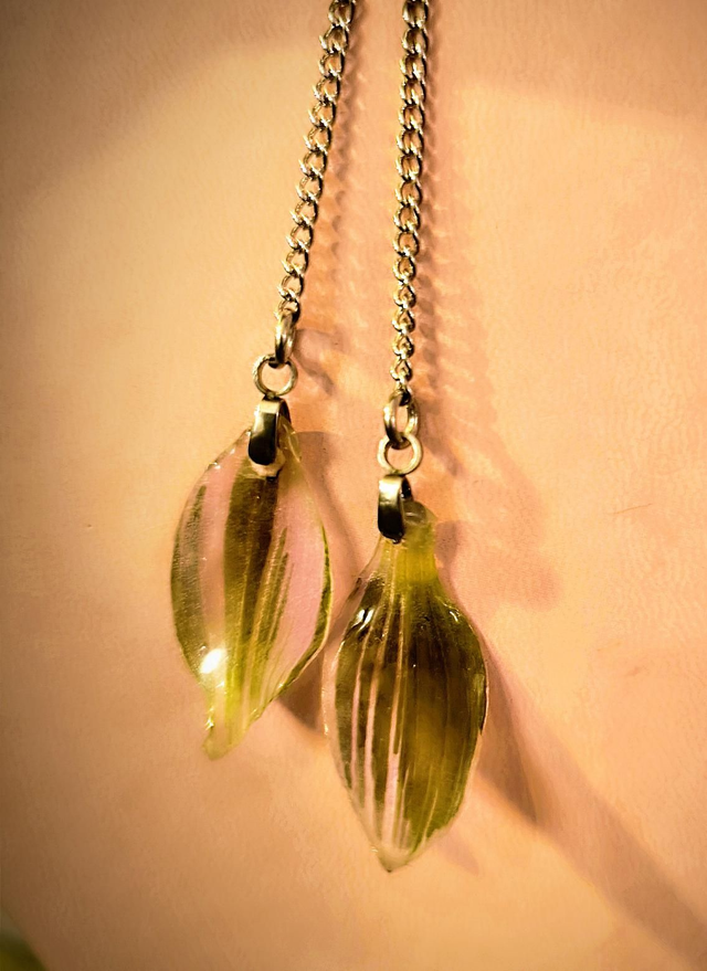 Boucles feuilles suspendues