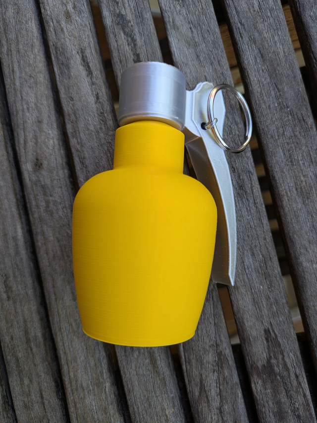 Grenade Défensive DF 37 Française Reproduction factice