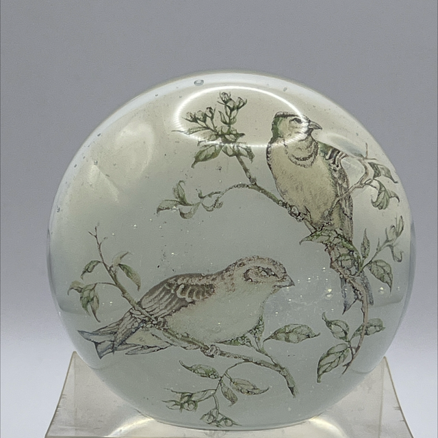 Archimede Seguso Murano Opaline Glass Paperweight with Birds