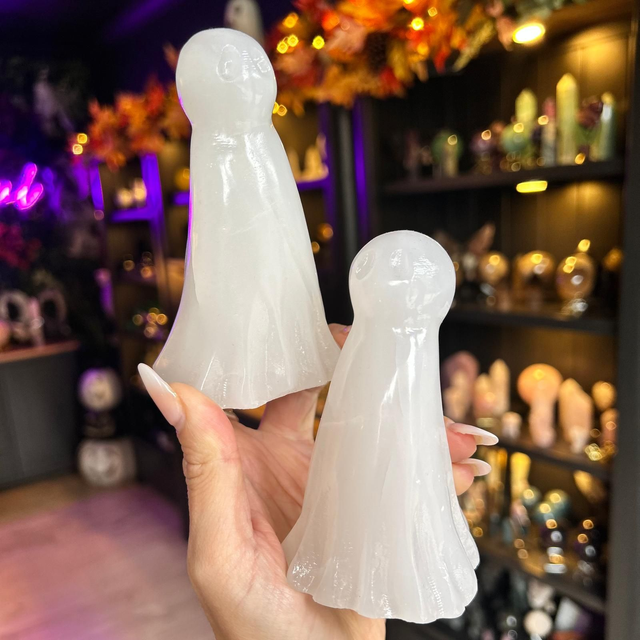 White Jade Ghost R9N