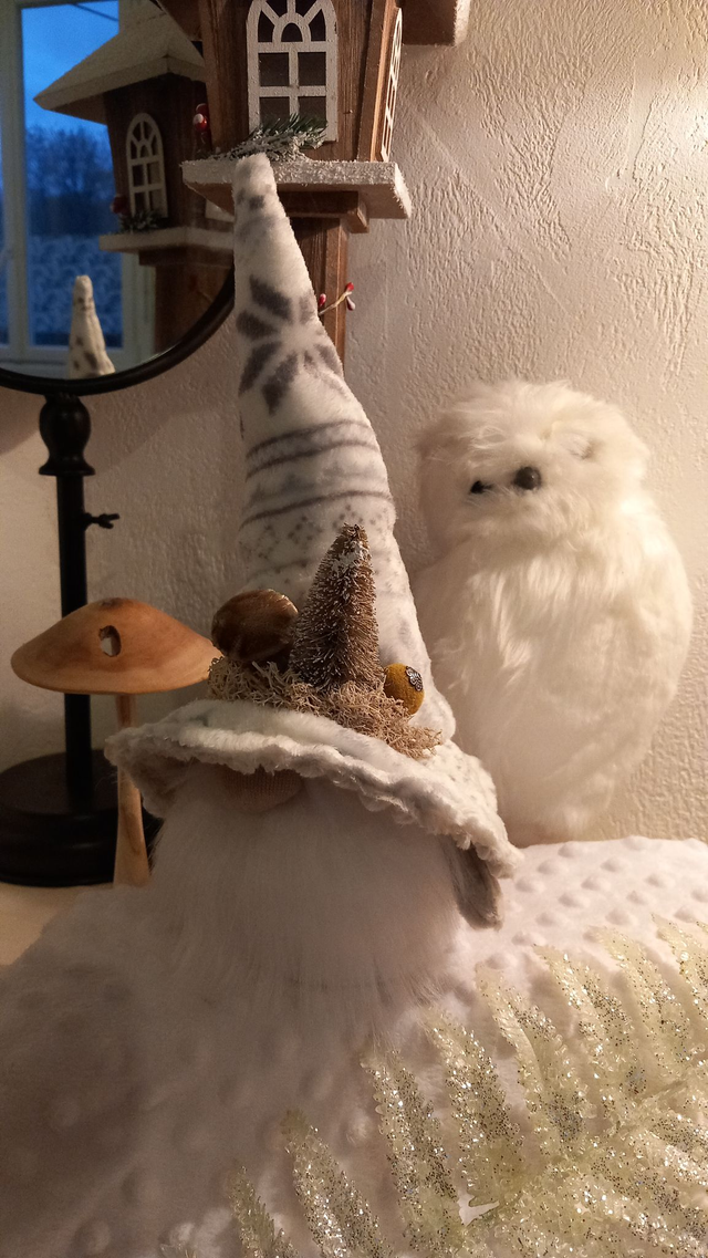 Sorcier " Brumisélène", sorcier décoratif, décoration annuelle, fait main, pièce unique, déco féerique, univers fantastique