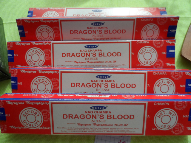 Encens en bâtons Sang de Dragon - Nag Champa Satya
