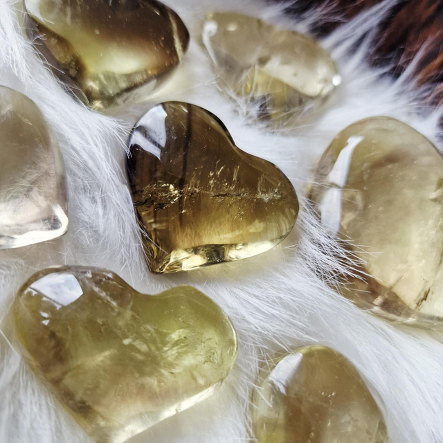 Citrine small heart 