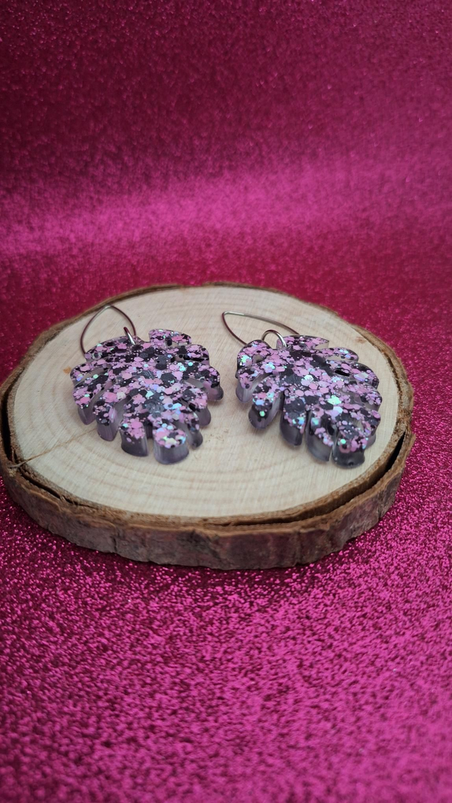 Boucles d'oreilles argentées fleurs paillettes noires/roses/blanches
