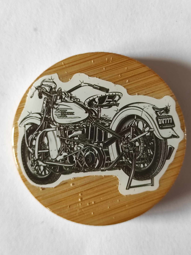 Decapsuleur Moto magnétique frigo