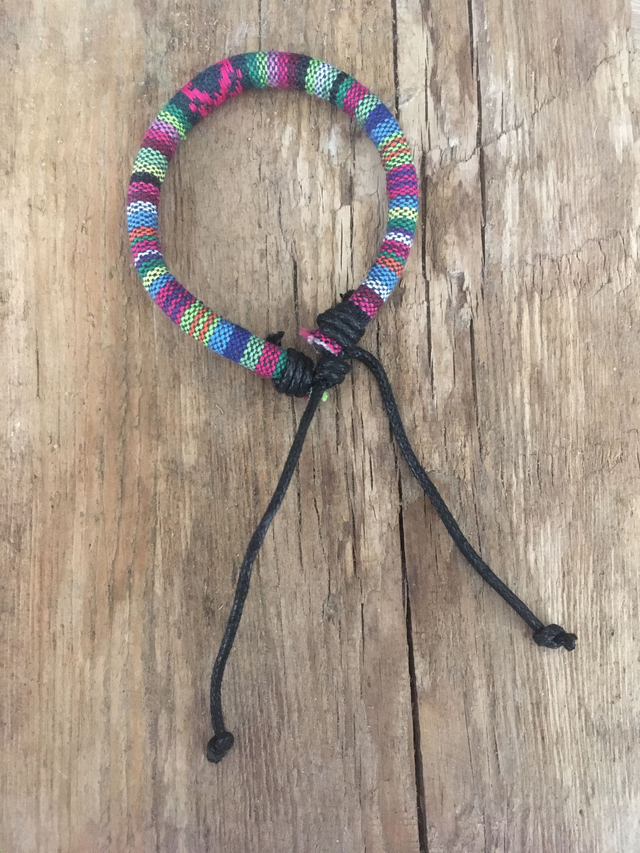 BRACELET ROND MULTICOLORE