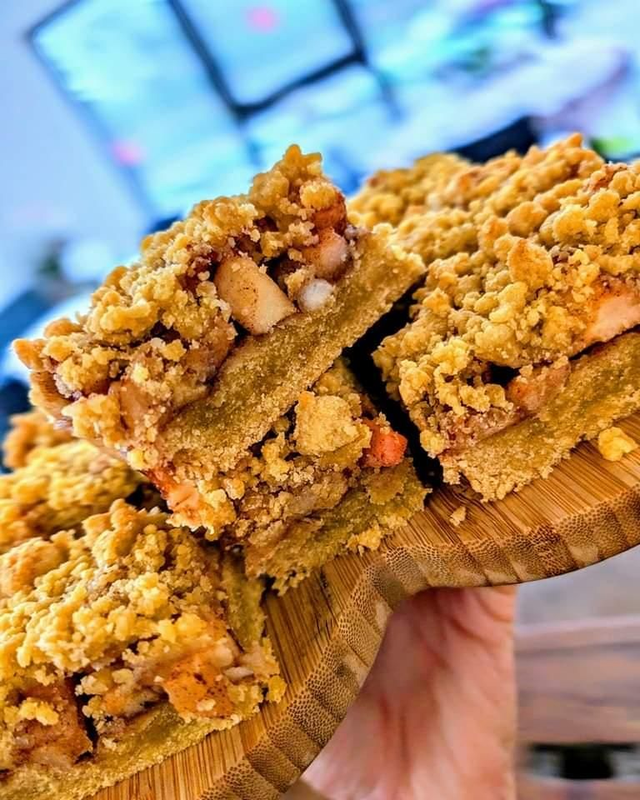 Apple Crumble Bars (VE)