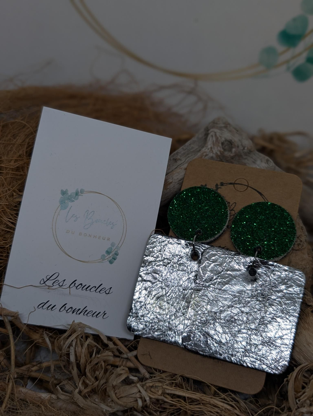 Boucles d&#039;oreilles Perrine argenté vert paillettes p015