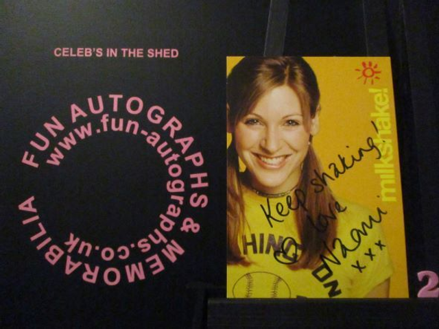 Naomi Wilkinson Authentic Autographed Milkshake 6x4 Cast Card (2)