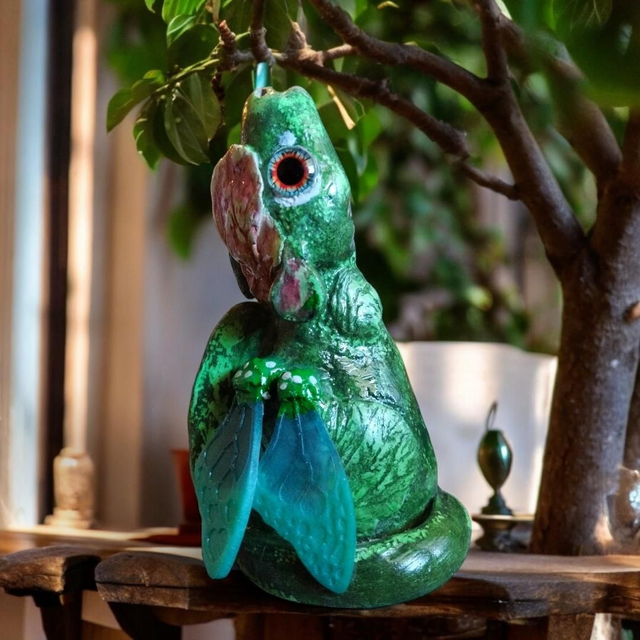 Suitsukekippo Lohikäärme Kevät / Incense burner Dragon Spring