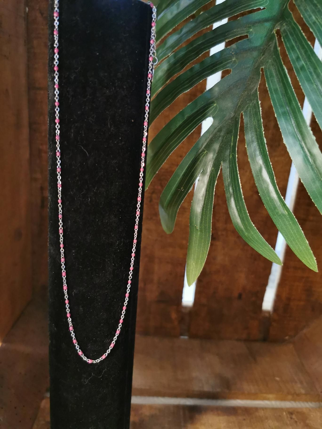 Collier acier et email rose foncé 