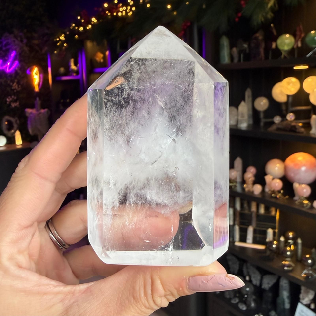 Clear Quartz Tower R53F3