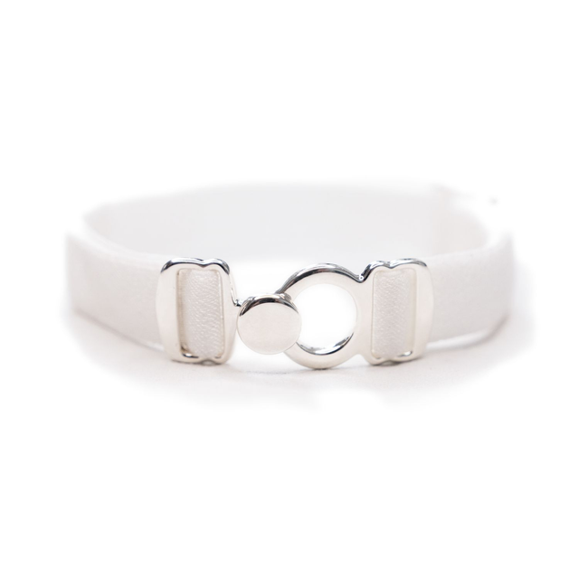 Bracelet Koutur argenté et ruban blanc