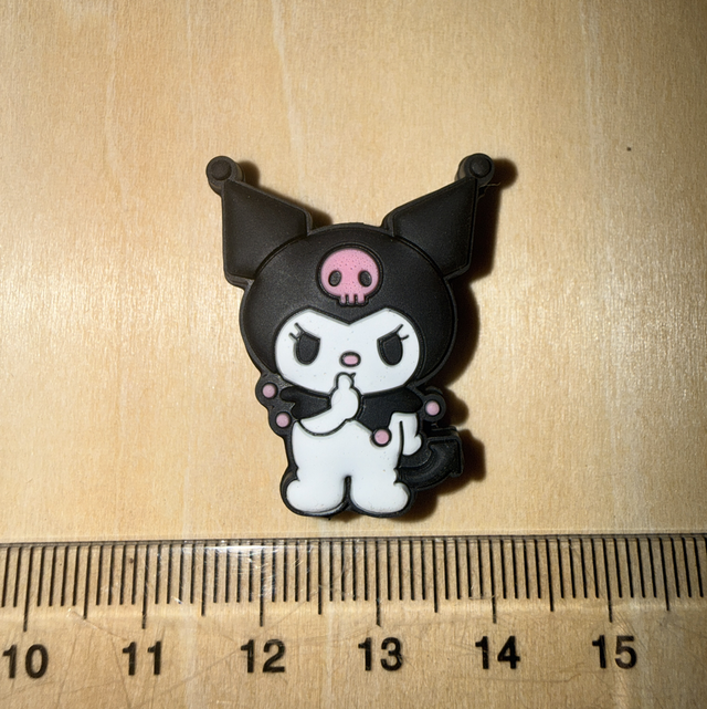 Hello Kitty Kuromi 