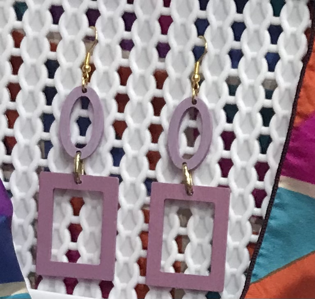 Purple Dangling Earrings- PUR16