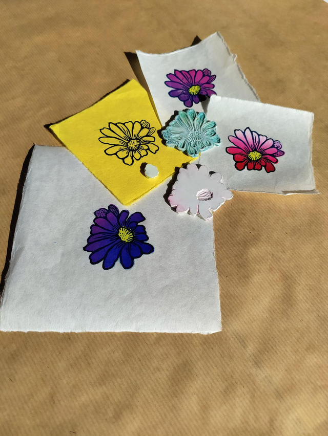 mini impression " fleur" linogravure