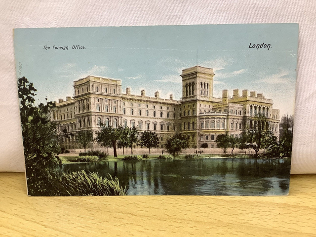 The Foreign Office , London  Vintage Hartmann Postcard. Our Ref A108 £2.25