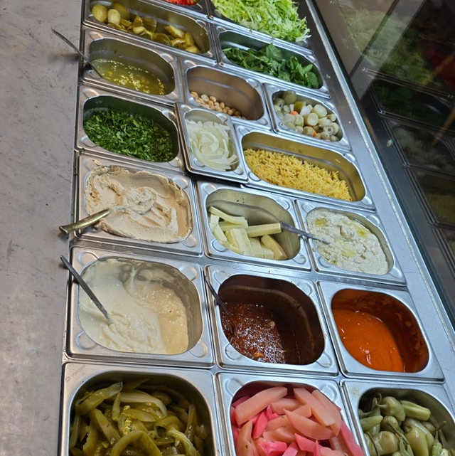 فلافل حلومي مقالي falafel maqali halumi 