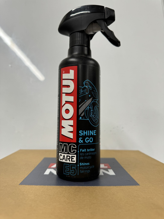 Motul - Nettoyant à sec E5 Shine &amp; Go spray 400 ml