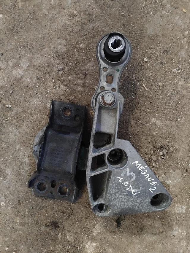 Support moteur Renault Megane 2 1.9dci 