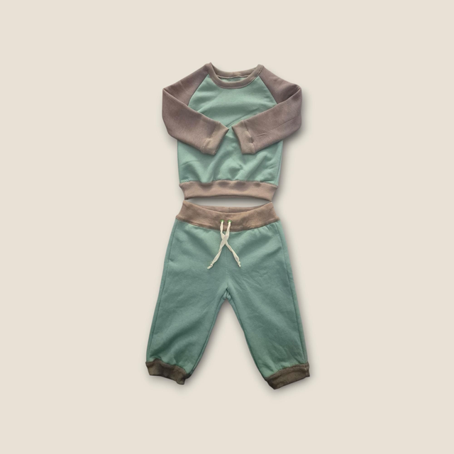 🧒 Ensemble Survêtement Enfant – Confort & Style
