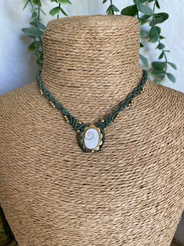 Collier FLEUR - OEIL DE SHIVA  