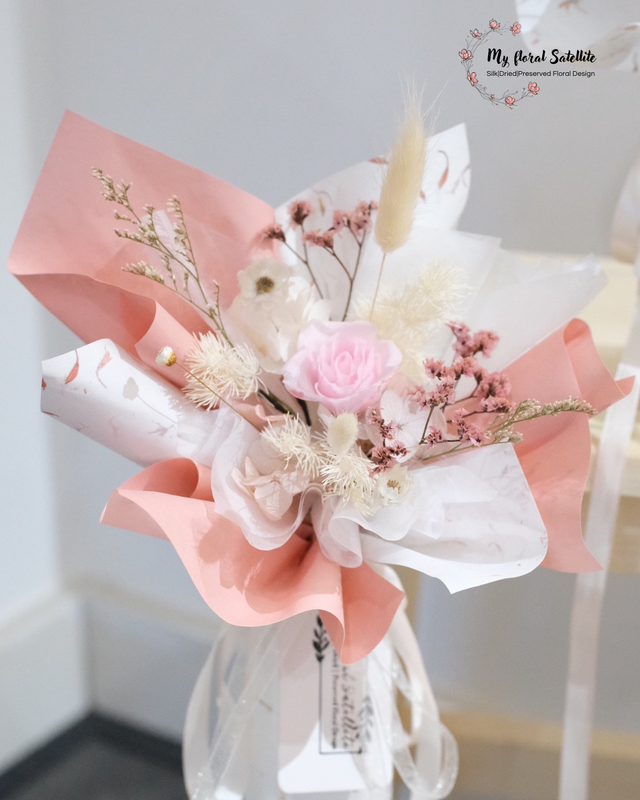 Eternal Rose Whisper | Valentine Preserved Bouquet