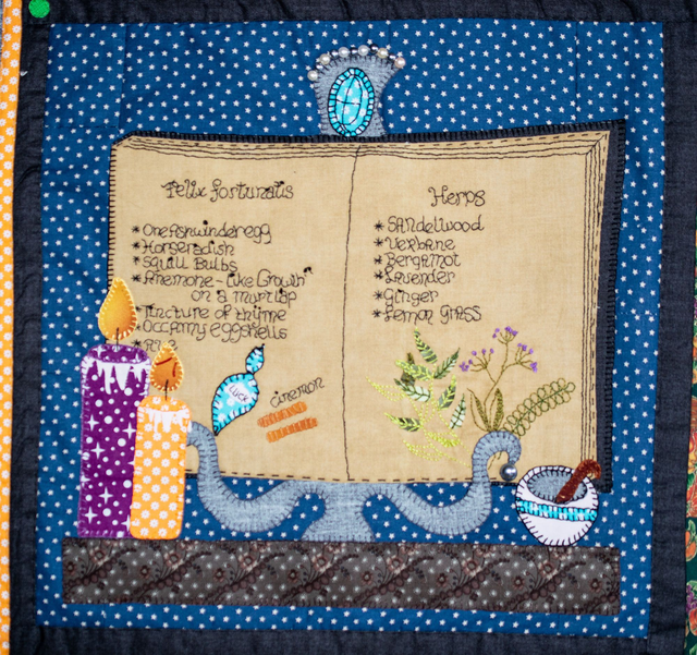 Spreuken Boek/ Book of Spells halloween # 4