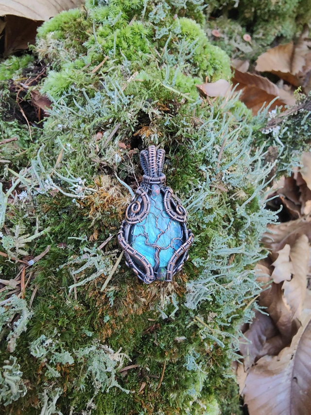 Talisman Arbres de vie Cuivre, Labradorite et Opale noir 