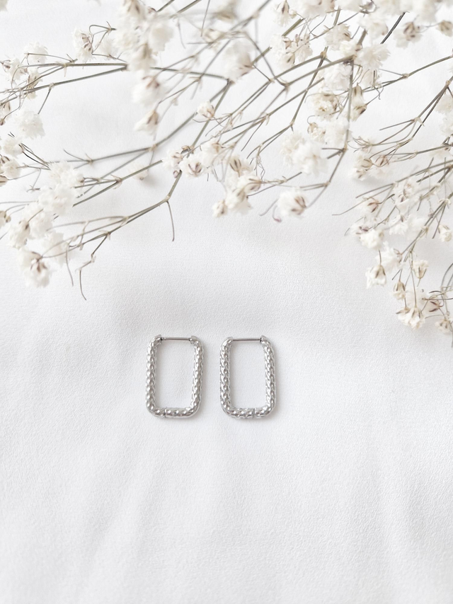 Créoles adulte rectangle argentée 20mm