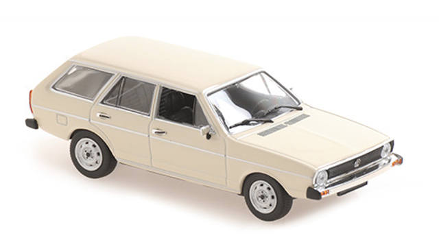 VW Passat Break 1975 Maxichamps 1:43