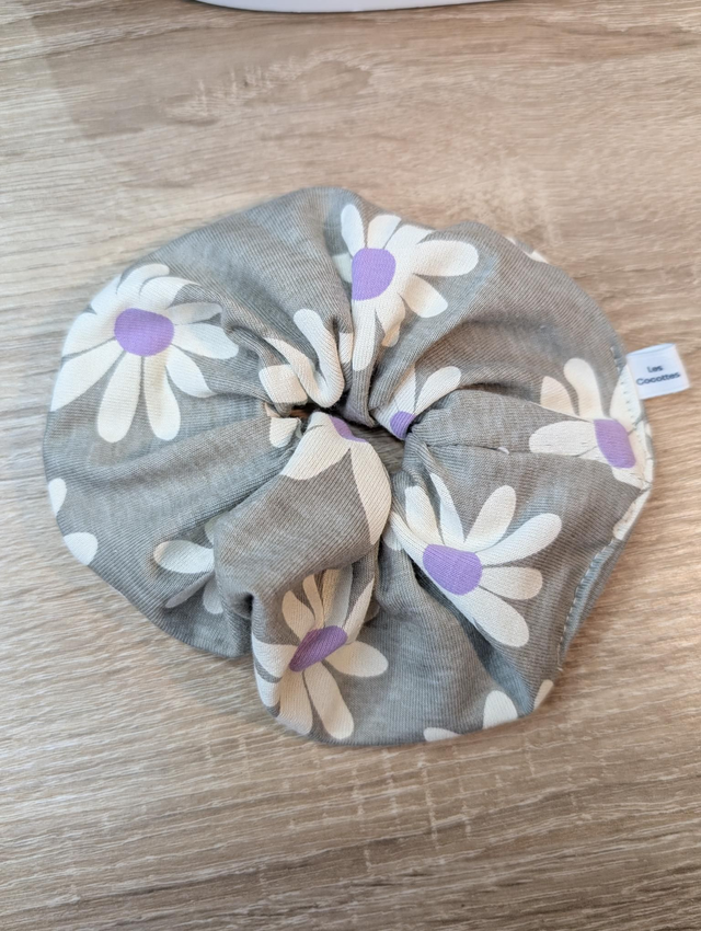 Chouchou vert fleuri 