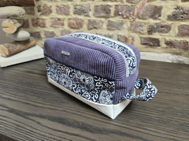 Trousse de toilette Raphaël lilas