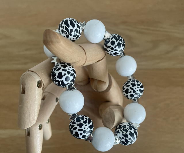 Bracelet en bois imprimé animal vache 