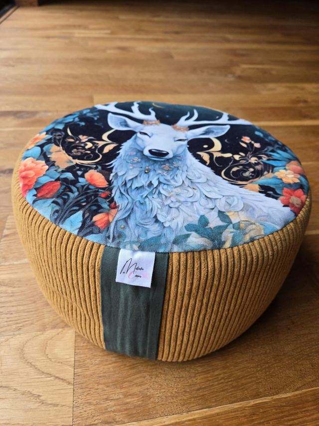 Zafu sacré, coussin de méditation Cerf Blanc