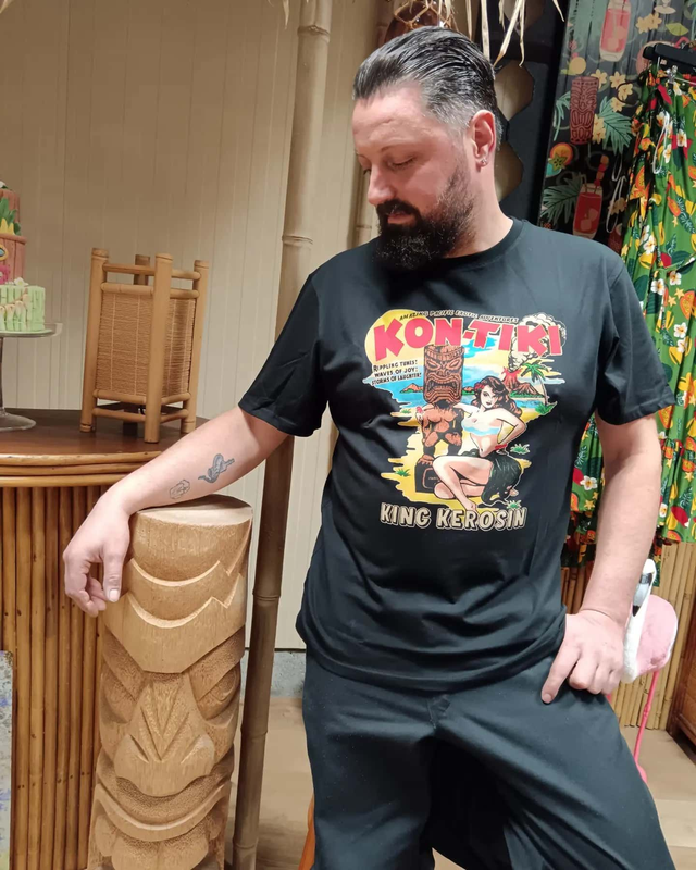 T-shirt noir "Kon-Tiki"